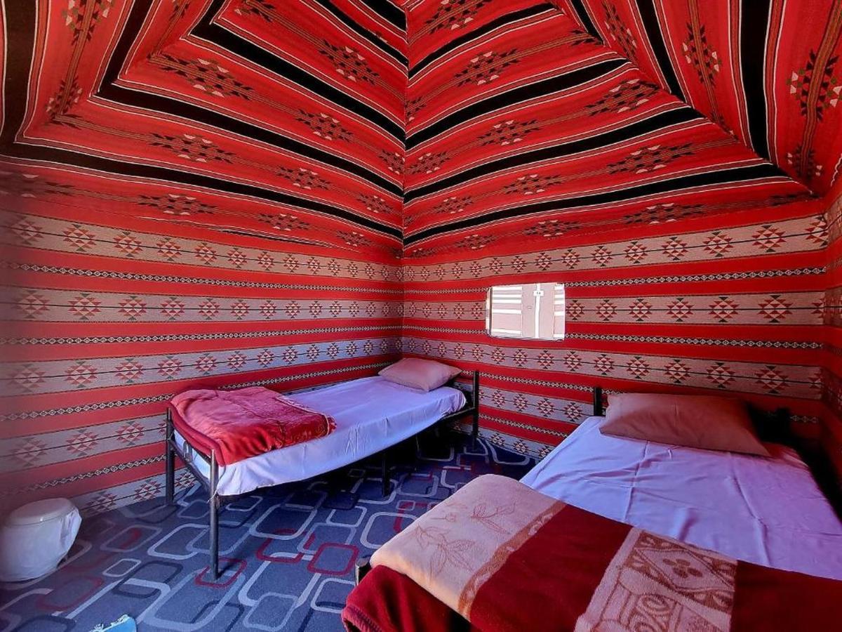 Wadi Rum Bedouin Camp And Desert Tours Ngoại thất bức ảnh