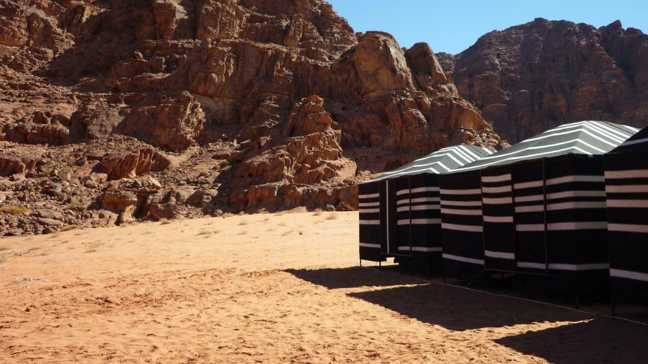 Wadi Rum Bedouin Camp And Desert Tours Ngoại thất bức ảnh