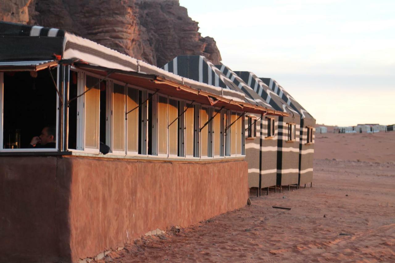 Wadi Rum Bedouin Camp And Desert Tours Ngoại thất bức ảnh