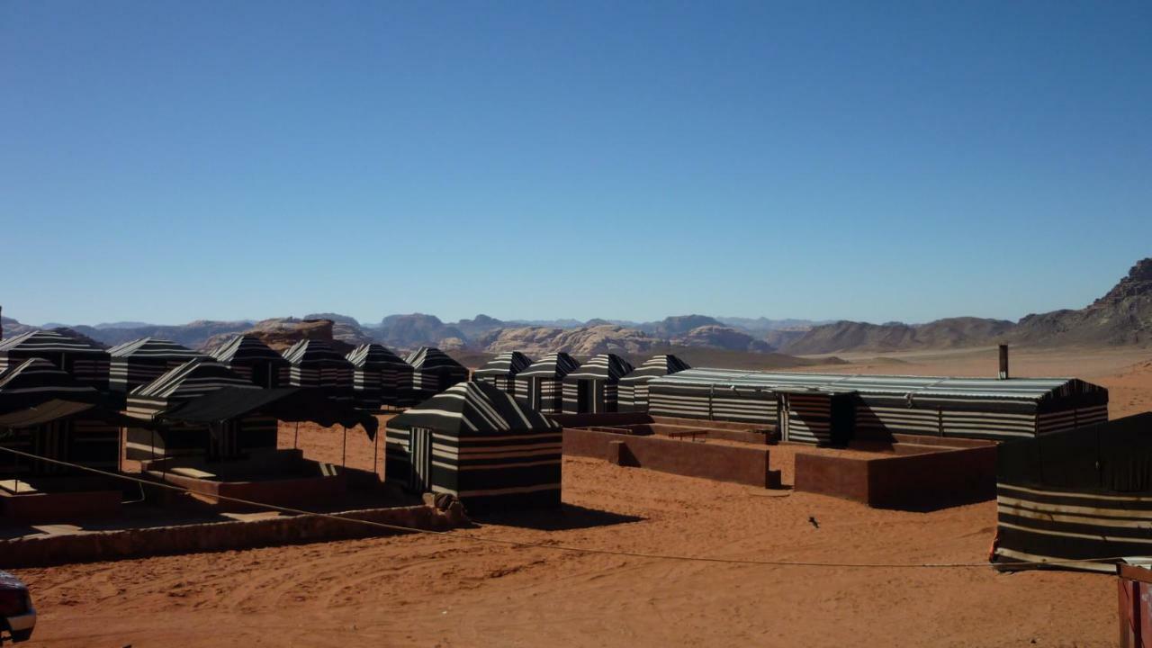 Wadi Rum Bedouin Camp And Desert Tours Ngoại thất bức ảnh